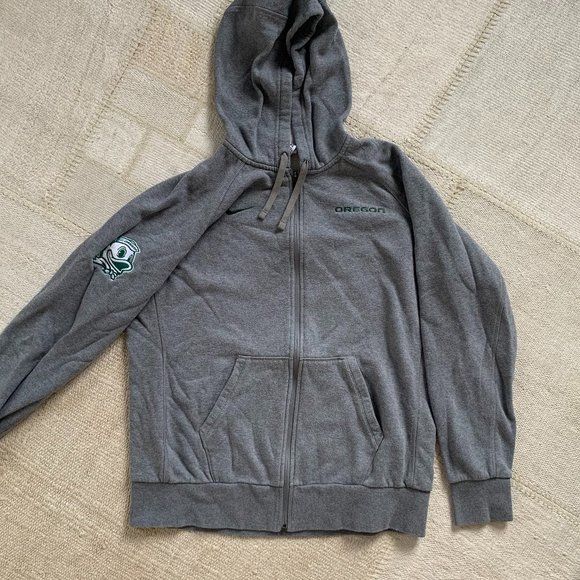 Nike Tops - Nike Oregon Women's Zip-Up